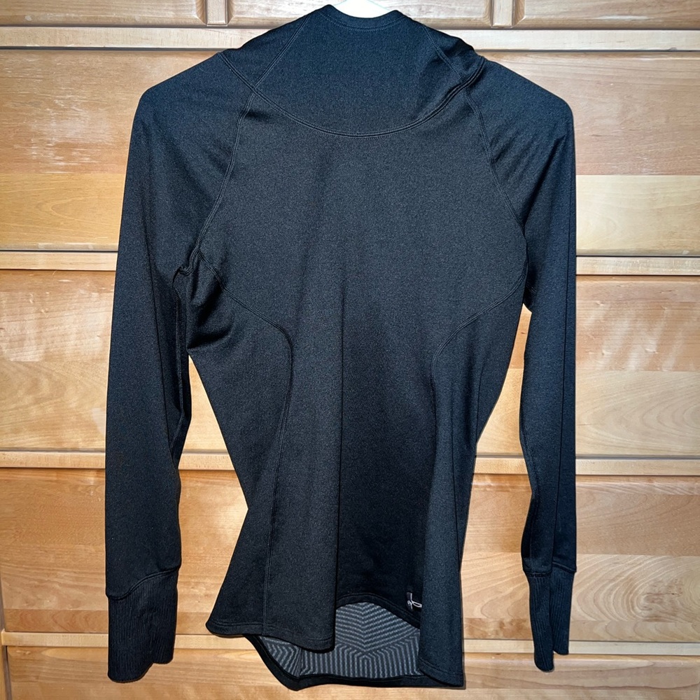 Under Armour cold gear fitted pull over